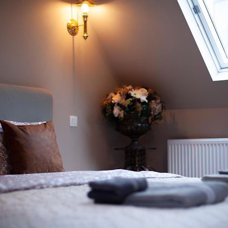 Luxury Suites Meir By Rikas Hotels Anversa Esterno foto