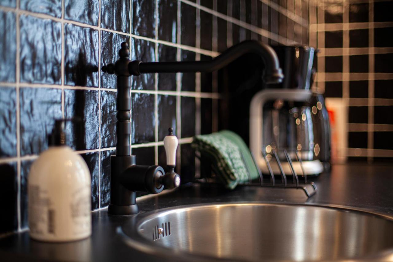 Luxury Suites Meir By Rikas Hotels Anversa Esterno foto